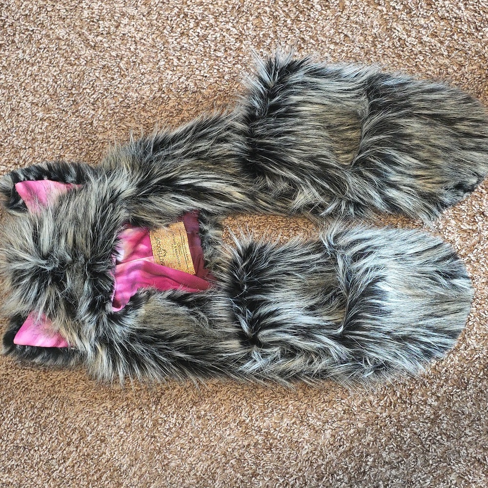 Limited Edition Spirit Hood 2015-2016 - Picture 2 of 3